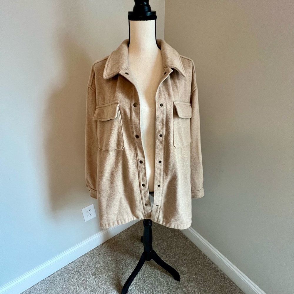 Old Navy Women's Beige Utility Jacket